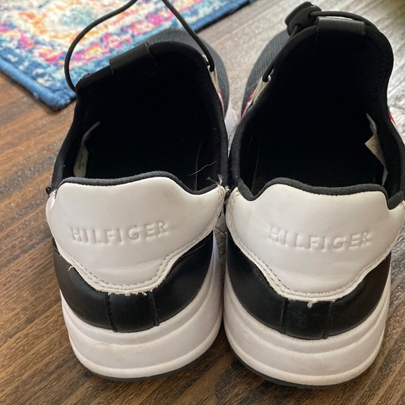 Tommy Hilfiger shoes - Picture 2 of 3
